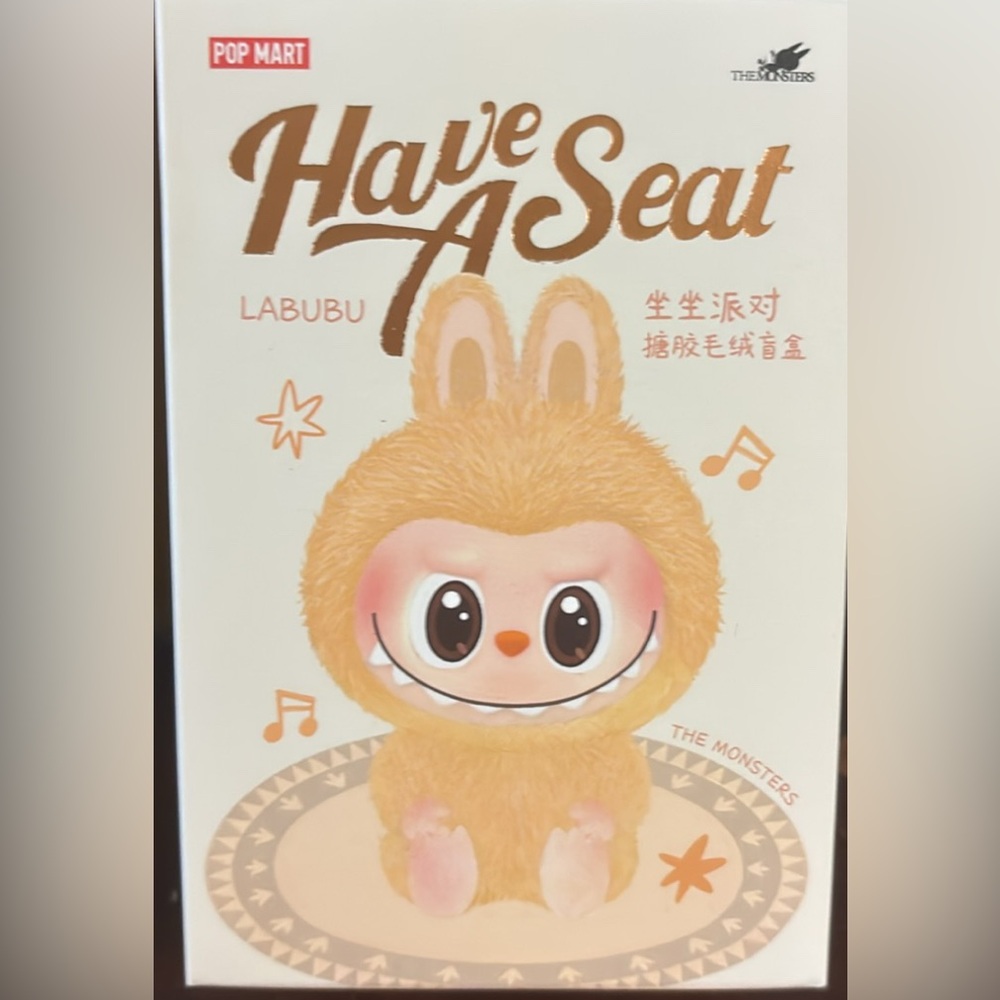 Pop Mart authentic LABUBU THE MONSTERS - HAVE A SEAT VINYL PLUSH ONE BLIND BOX. - Picture 8 of 9